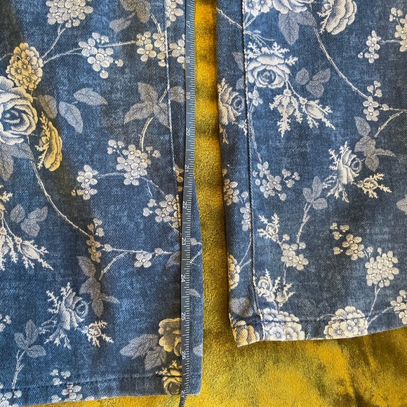 Lauren Ralph Lauren SZ 8 Floral Jeans! - Picture 12 of 13